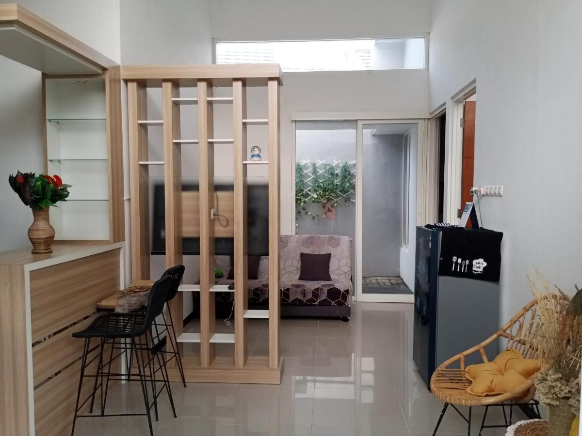 Villa Harmony Syariah II Batu  Exterior foto